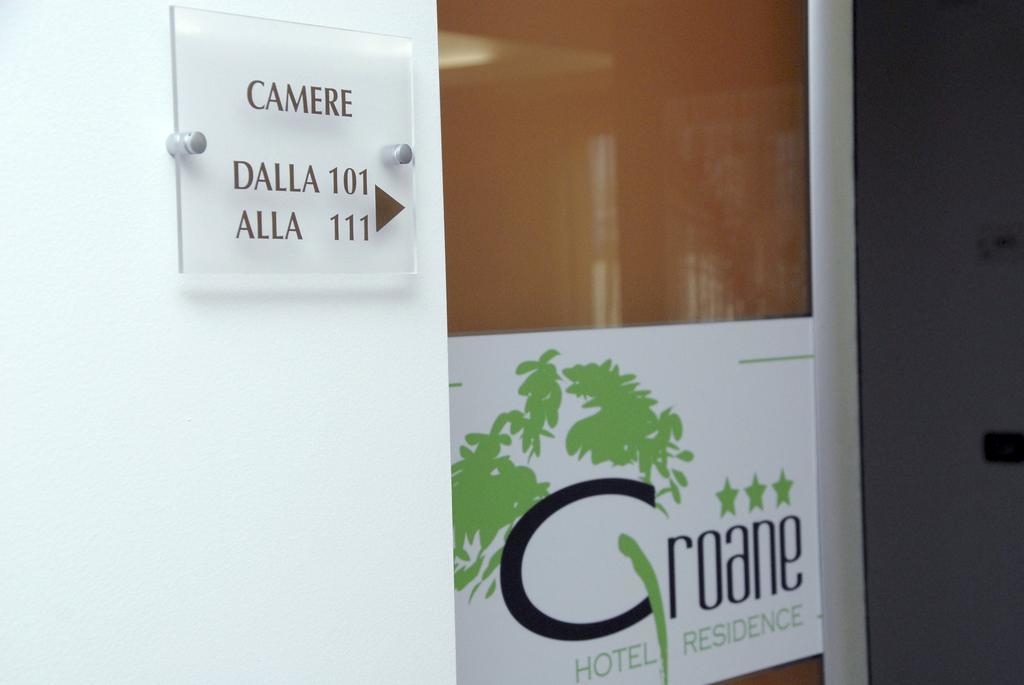 Groane Hotel Residence تشيزانو ماديرنو المظهر الخارجي الصورة